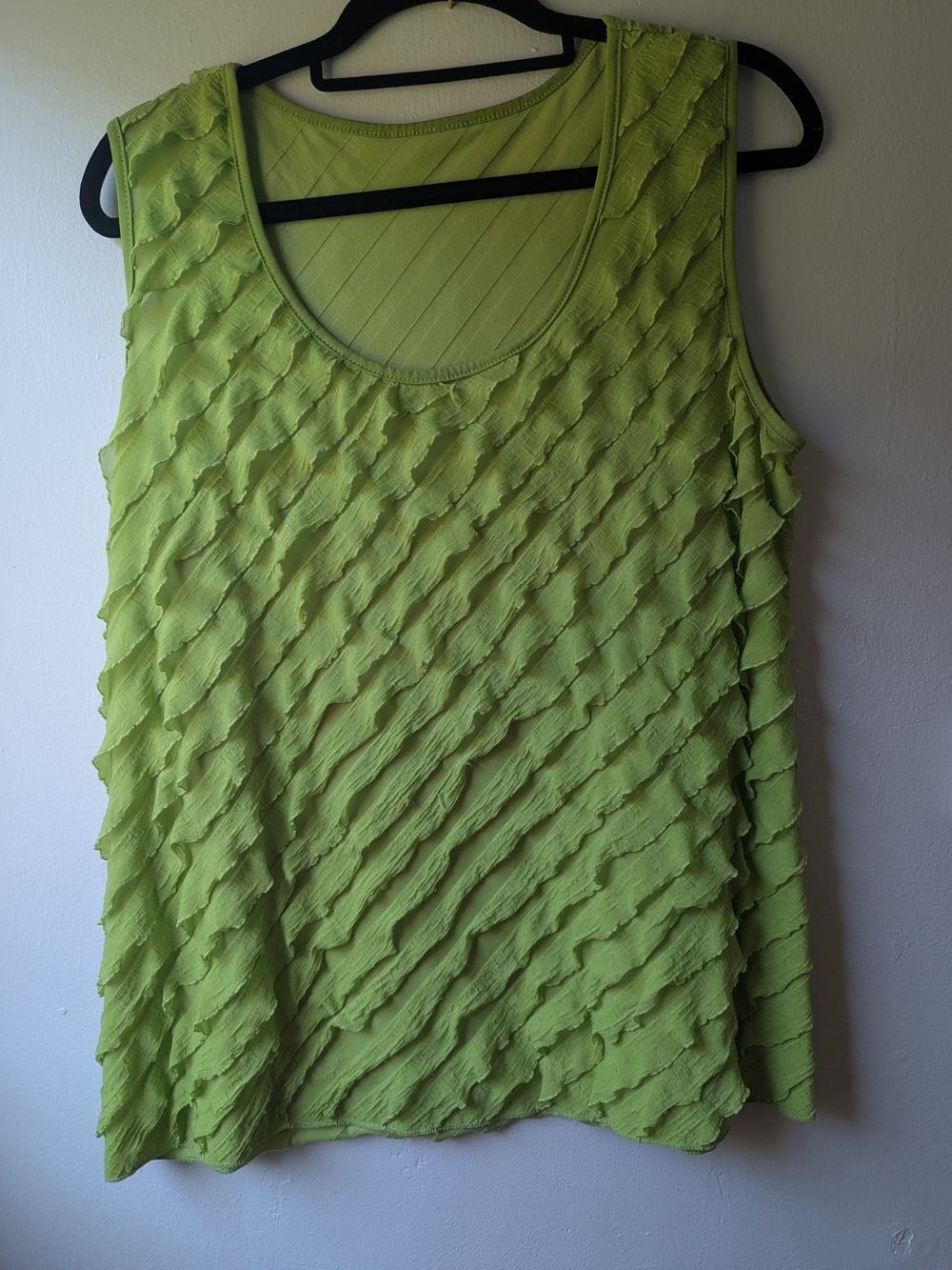 Textured Lime Green Sleeveless Ruffle Tank Top Size L